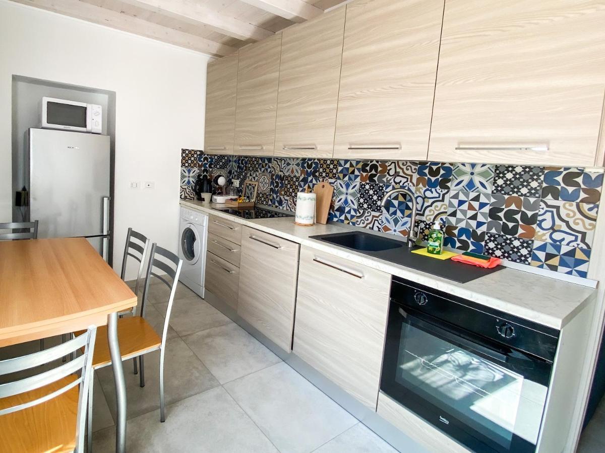 La Casetta - Appartamento Centro Storico Albenga Kültér fotó